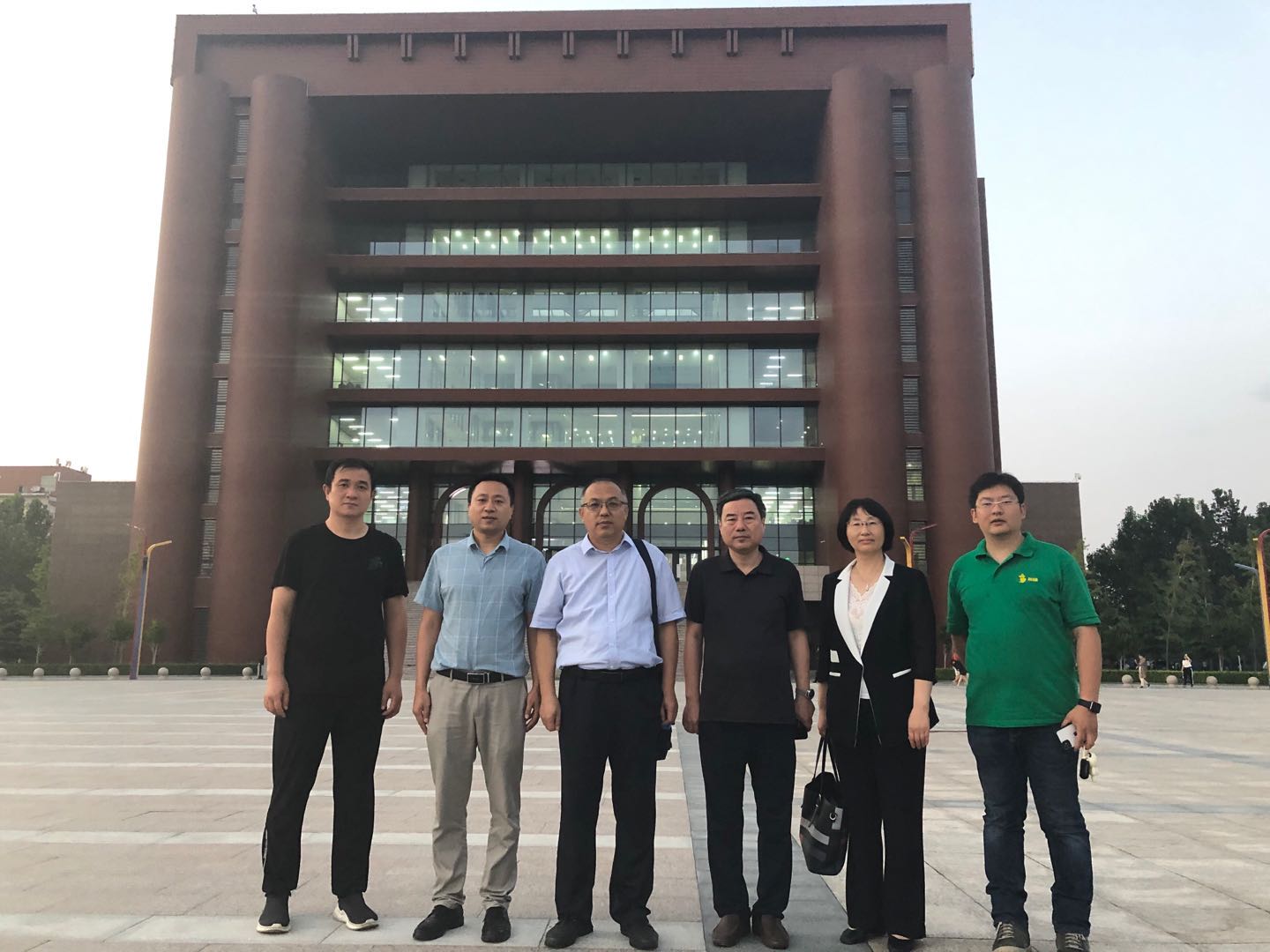微信图片_20200918183211.jpg 微信图片_20200918183211.jpg